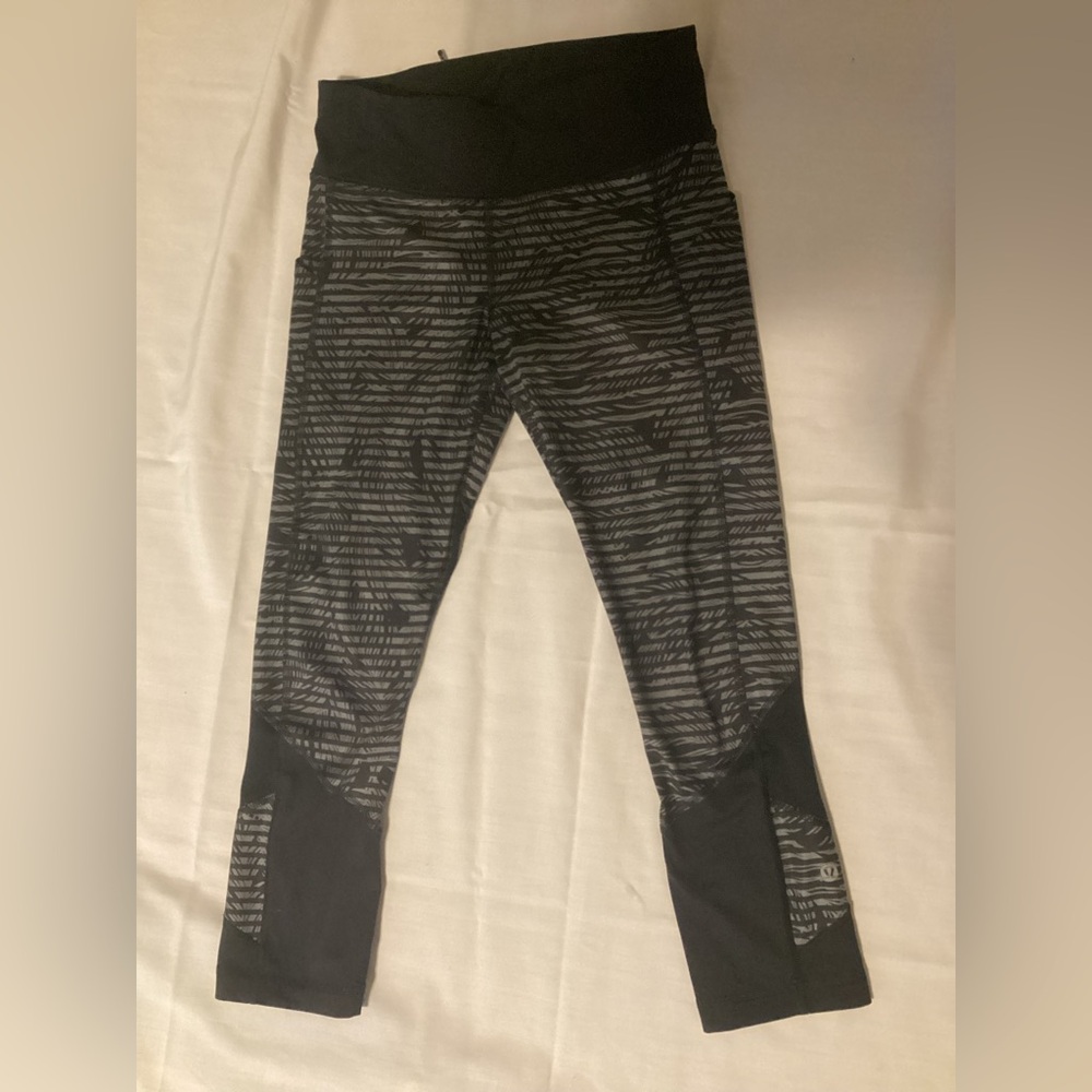Lululemon Leggings Womens 4 Black Running Gym Active Training